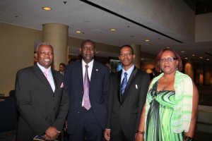 298068_260146180693774_920927905_n