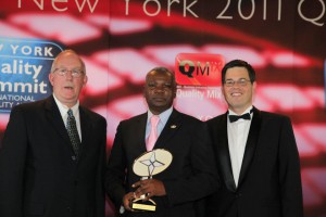 307262_260149807360078_769325562_n 