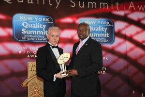 308660_260149457360113_877766669_n 